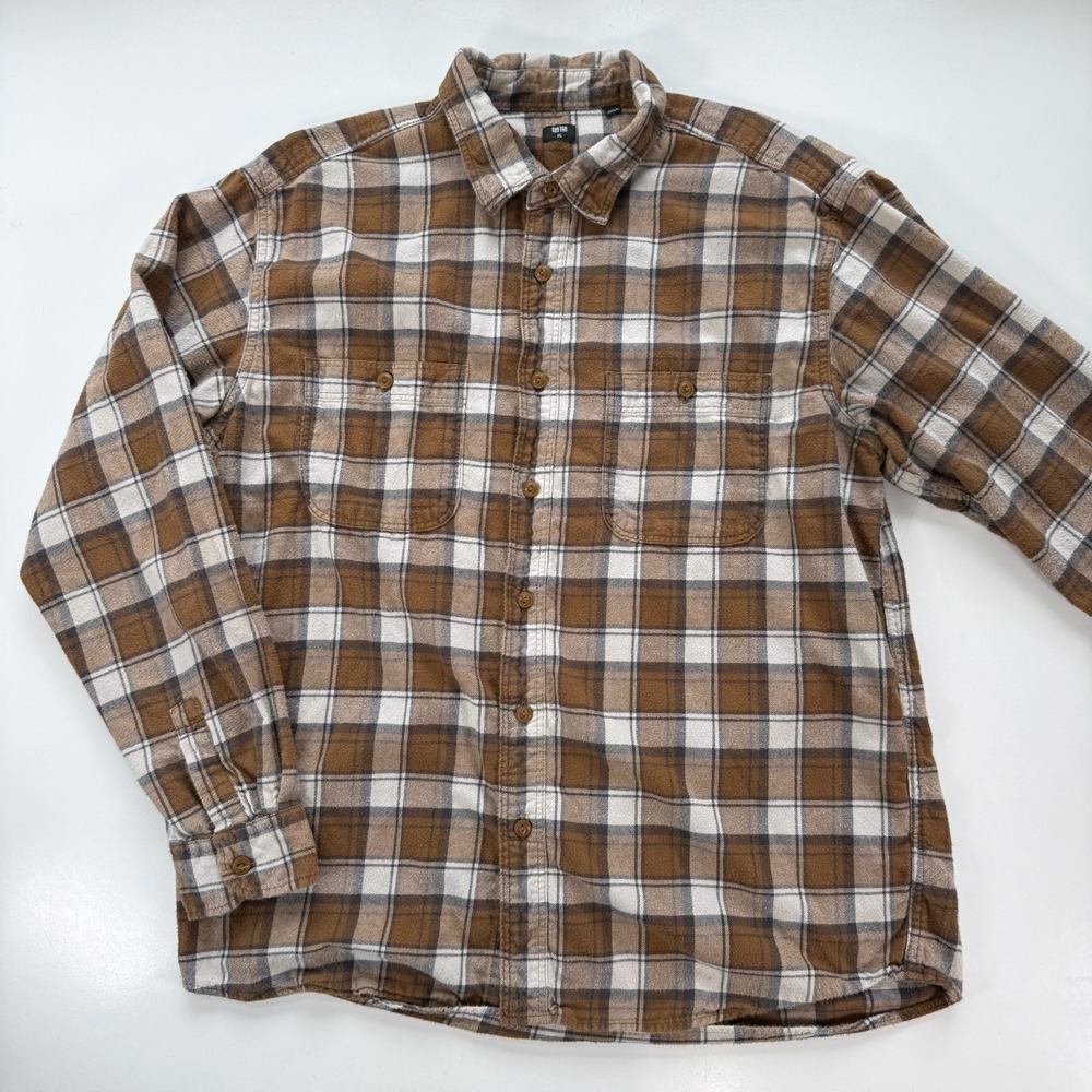 UNIQLO Long Sleeve Flannel Button Up Shirt Mens‎ XL Brown Plaid Soft Classic